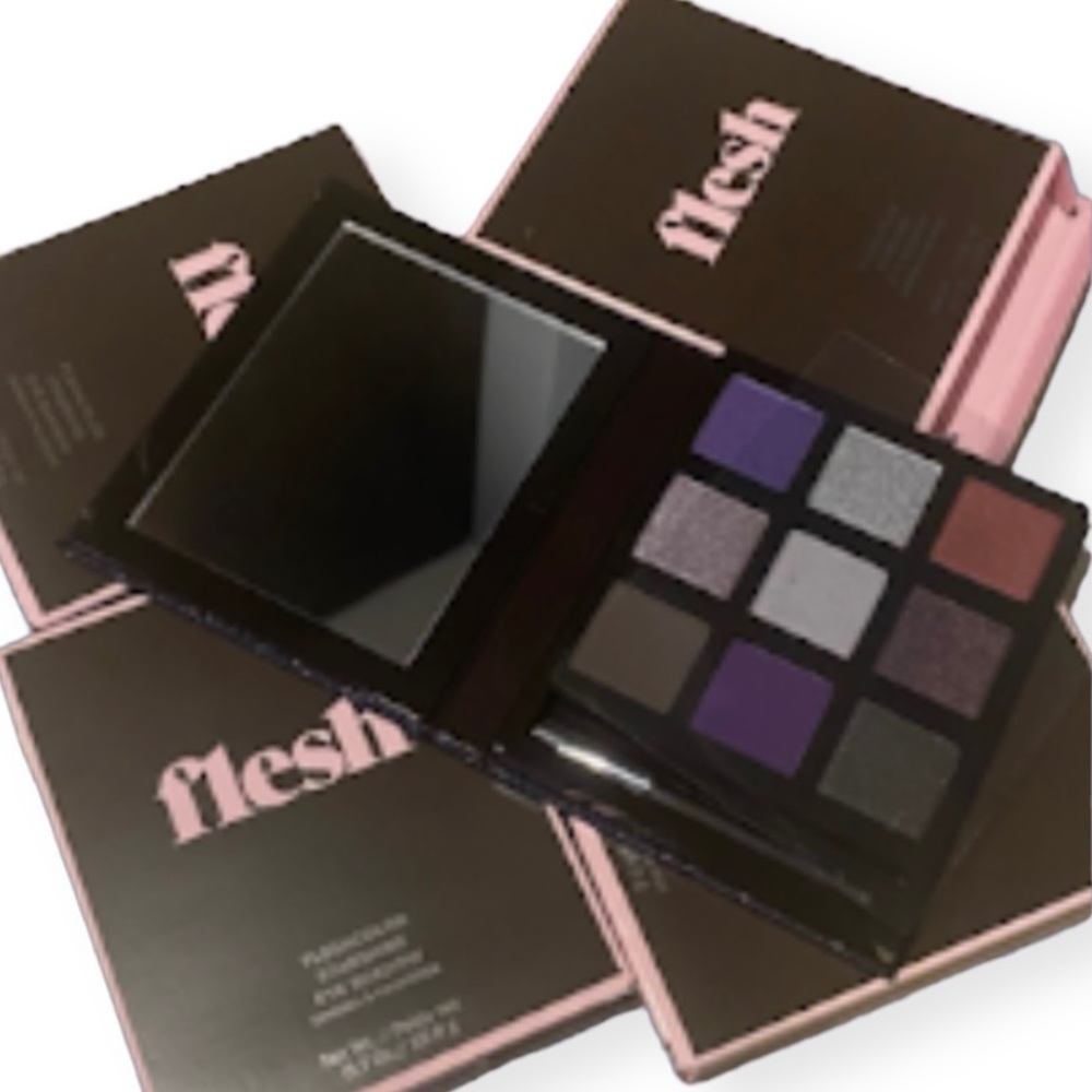 BNIB flesh Made In Italy Starshine Eye Shadow Shimmers and Mattes Made In Italy